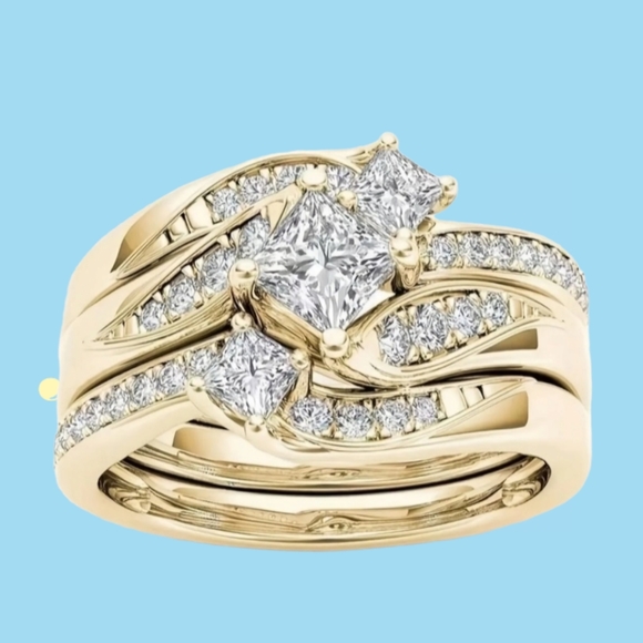 Princess-cut Diamond Bridal Set - Picture 10 of 16